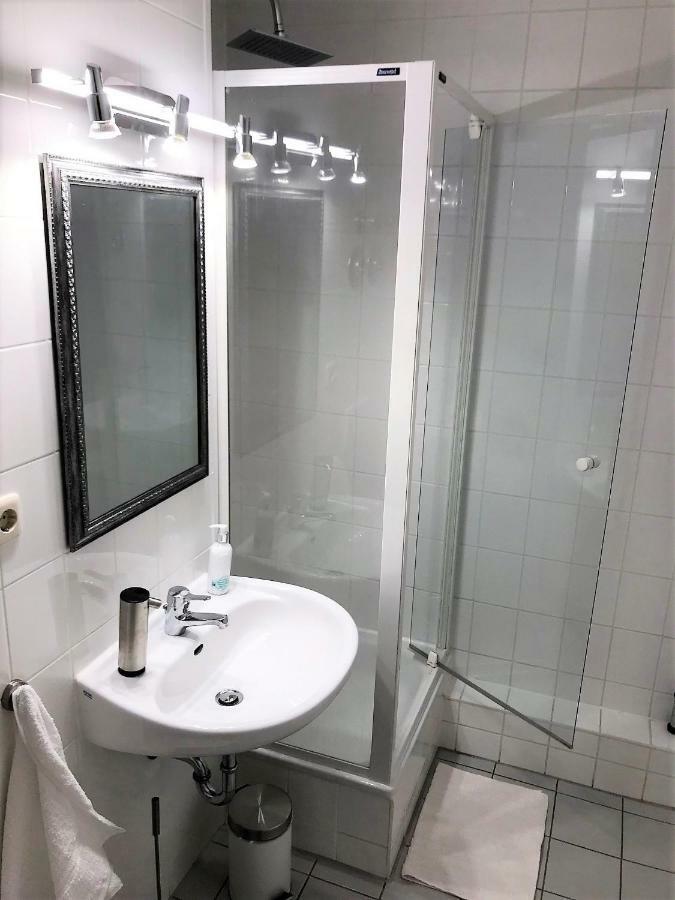 Dream Station - Apartment In Zentrum Sued Leipzig Buitenkant foto